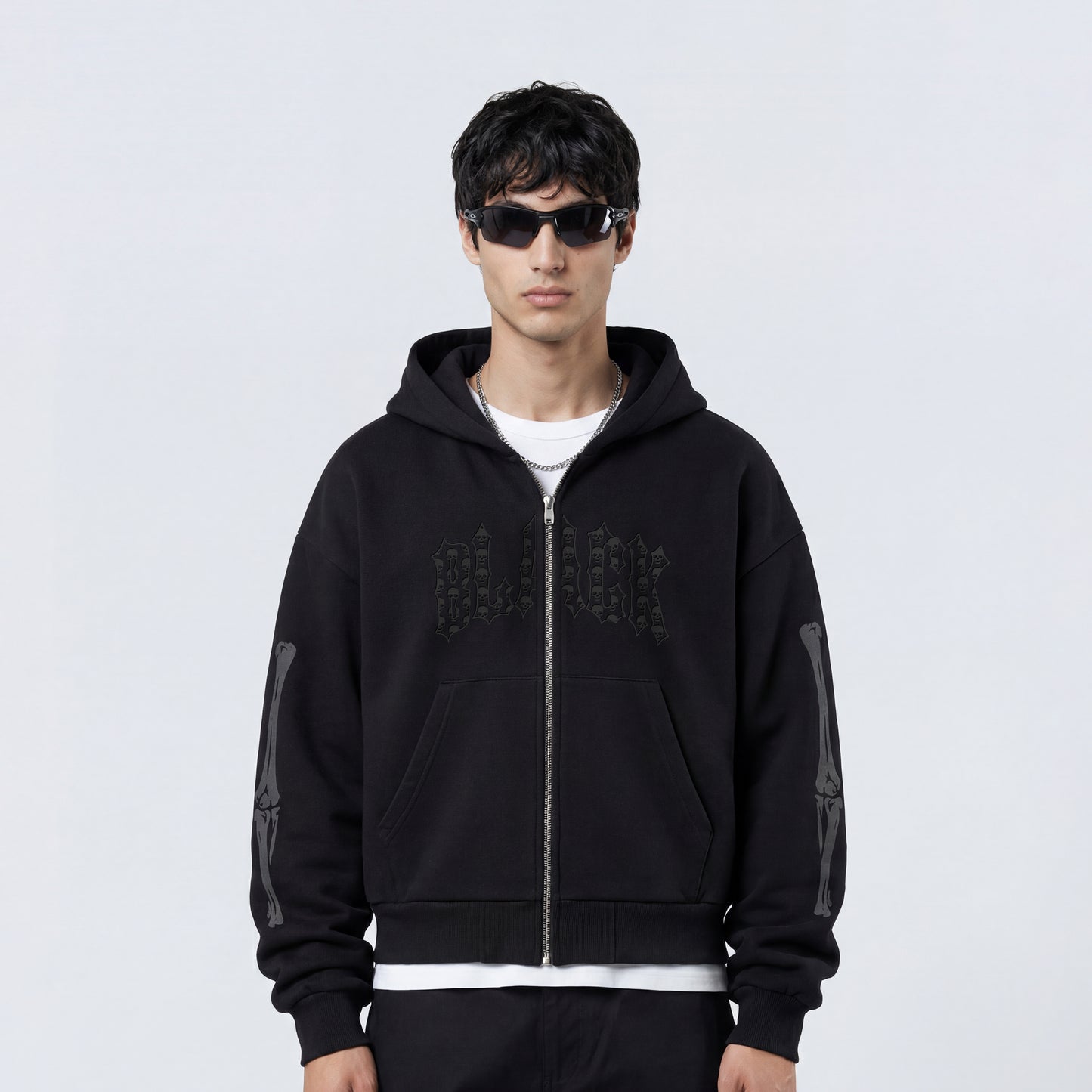 Skull Motif Zip-up Hoodie