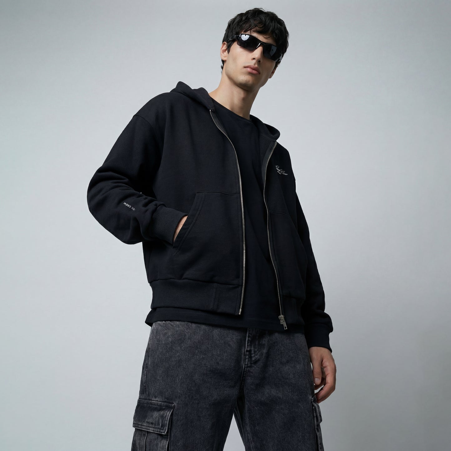 Script Premium Basic Zip-up Hoodie - Black